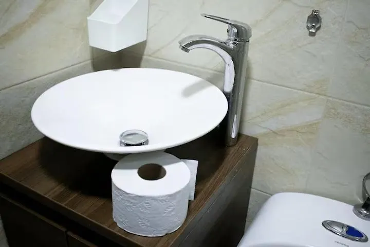 Apartamento De 5 Estrellas Cerca Del Aeropuerto, Wifi, Cowork En Bogotá Colombia