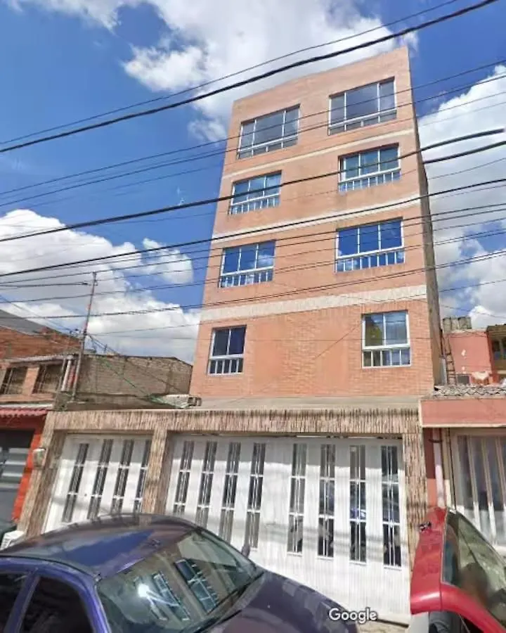 Apartamento De 5 Estrellas Cerca Del Aeropuerto, Wifi, Cowork En Bogotá